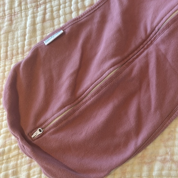 ComfyCubs Swaddle - Picture 2 of 4